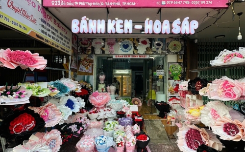 Hoa sáp hot giá rẻ 2026-tại kẹo ngọt