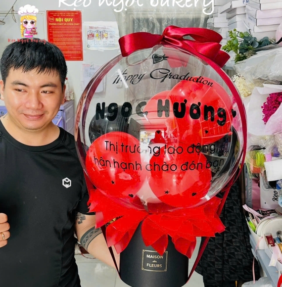 Bóng bay rút tiền tone đỏ tặng bạn nữ 