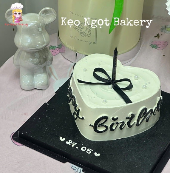 Bánh kem sang trọng tặng sinh nhật 