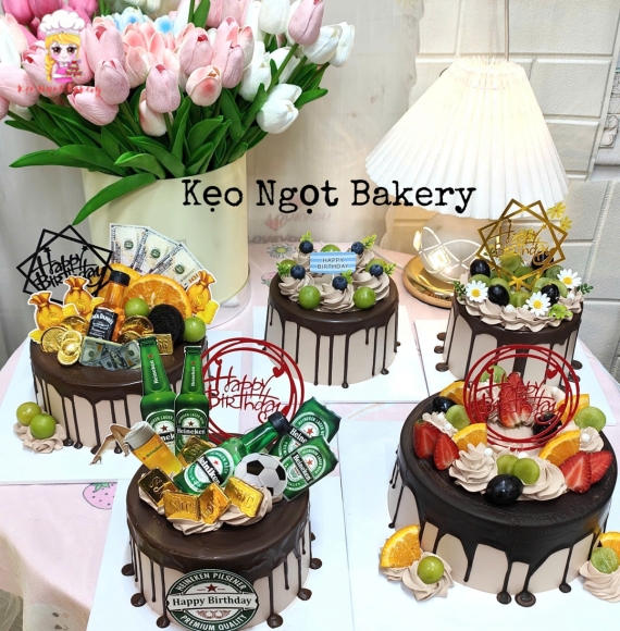 Top các mẫu bánh kem tặng các bạn nam bán chạy 