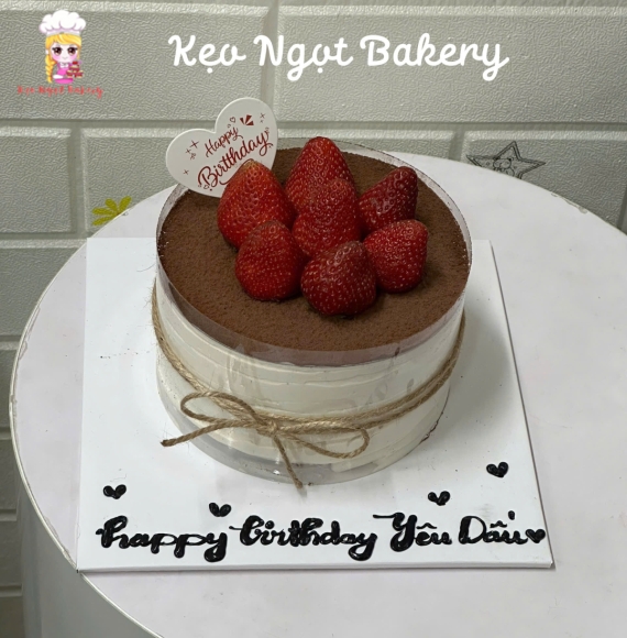Bánh kem sinh nhật dành tặng các bạn nữ 