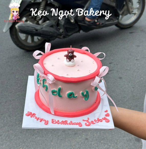 Bánh kem sinh nhật tone hồng tặng bạn nữ 