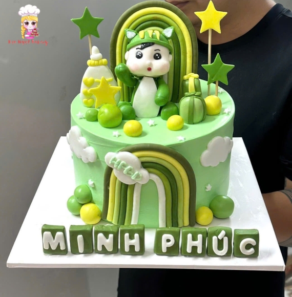 Bánh kem tone xanh lá cây tặng bé trai siêu dễ thương 