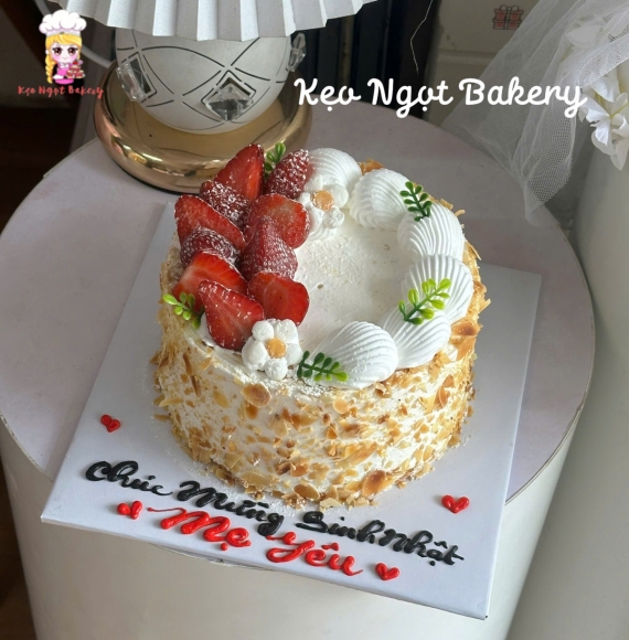 Bánh kem bắp trang trí thêm trái cây siêu hot năm nay 