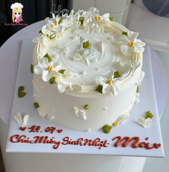 Bánh em tone trắng tặng má 
