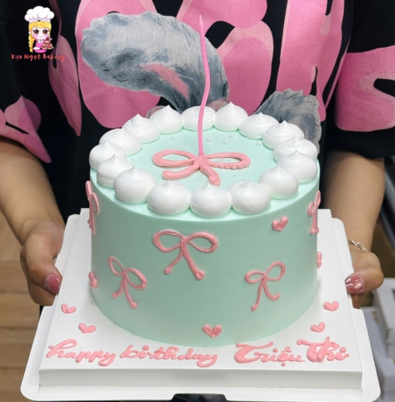 Bánh kem sinh nhật dễ thương tặng các bạn nữ 