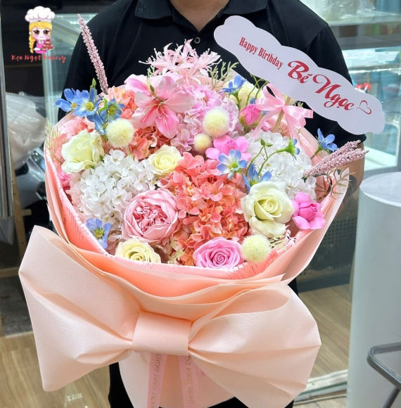 Bó hoa sáp mix nhiều loại siêu hot tặng bạn gái 