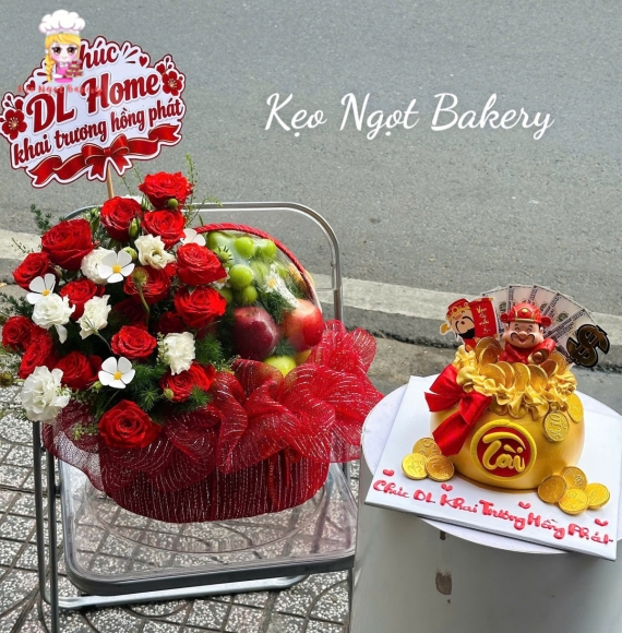 Combo hoa tươi và bánh kem chúc mừng khai trương 