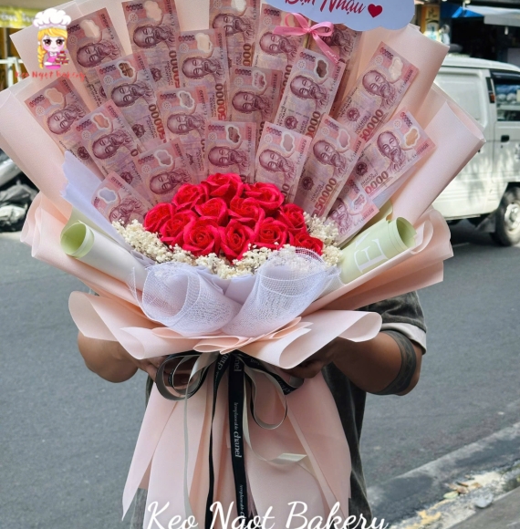 Bó hoa tờ 50k tặng bạn thân hot hiện nay 