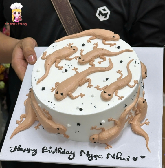 Bánh nhây bựa tạo hình con thằn lằn hot 