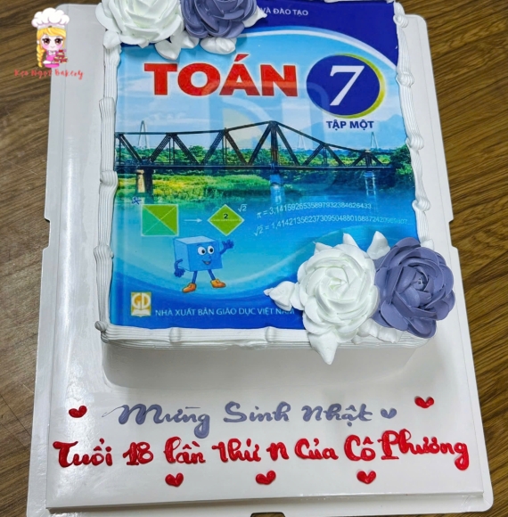 Bánh tạo hình quyển sách lớp 7 hot 