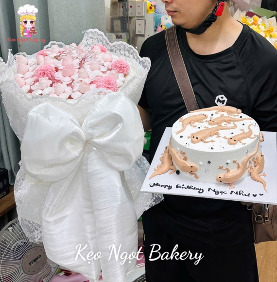 Combo hoa tone hồng kèm bánh kem hot trend nhây 