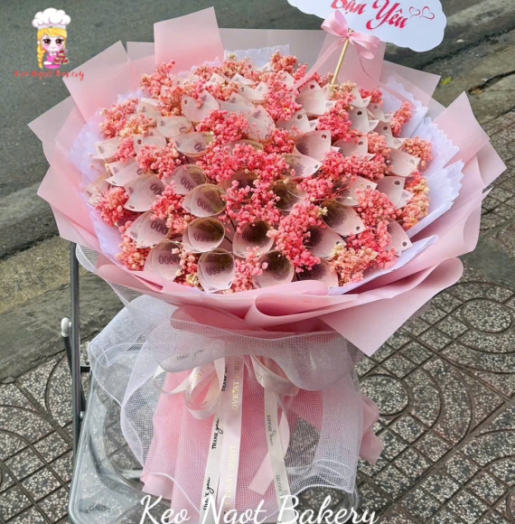 Bó hoa tiền tờ 50k đẹp hot kèm hoa trang trí 