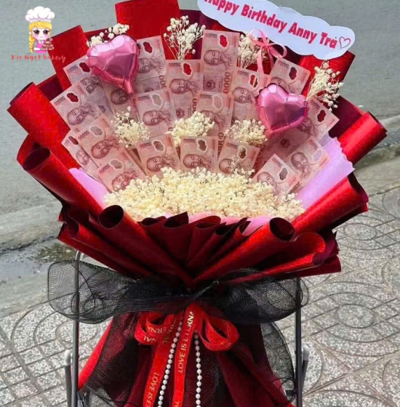 Bó hoa tiền tờ 50k hot trend hiện nay tone đỏ