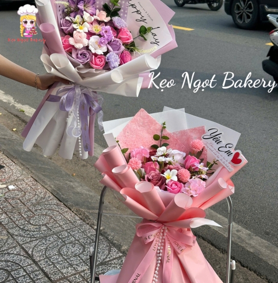 Bó hoa sáp đẹp tại quận 1 tặng 20/11 