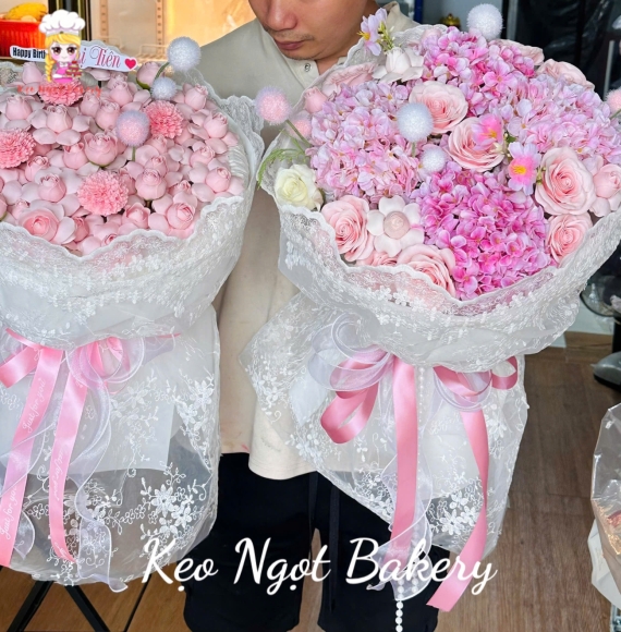 Bó hoa đẹp hot hiện nay 2026 tone hồng hot hiện nay 