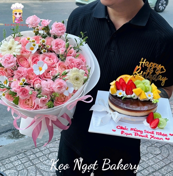 Combo hoa tươi tone hồng kết hợp bánh kem rau câu hot