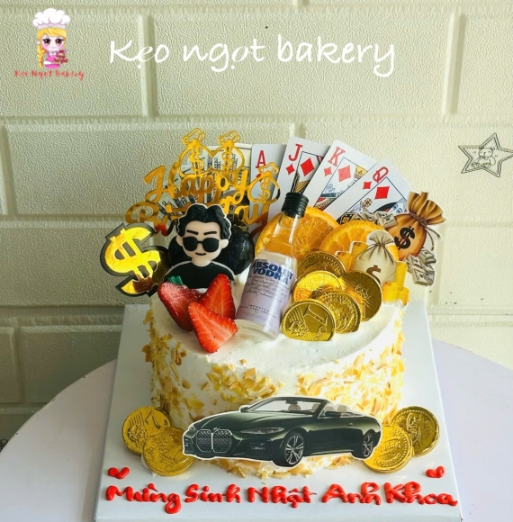 Bánh kem bắp trang trí dành tặng các bạn nam 