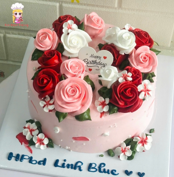 Bánh kem trang trí các đoá hoa tặng các bạn nữ 