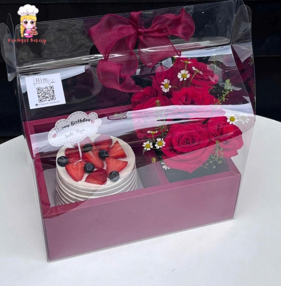 Sét bánh và hoa mẫu đẹp 2025 cho lễ tone đỏ siêu hot