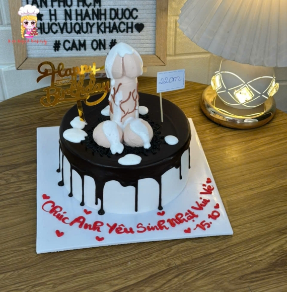 Bánh sinh nhật nhây bựa tặng anh yêu