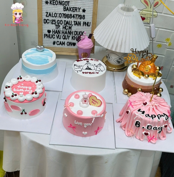 Các mẫu bánh dành cho nam nữ có sẵn tại kẹo ngọt