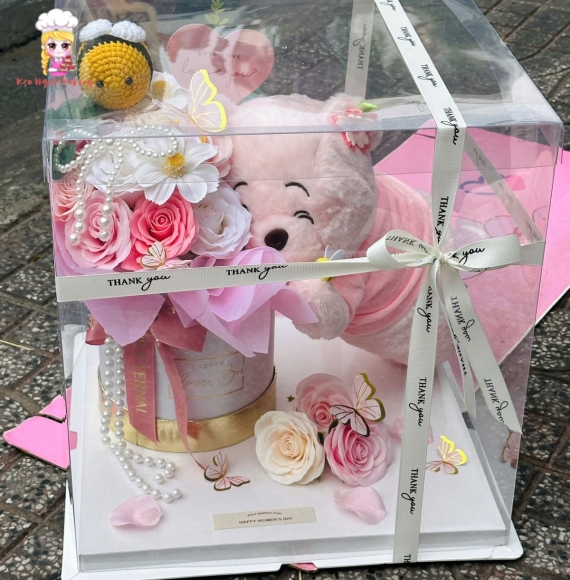 Hoa gấu mix với hoa sáp tone hồng