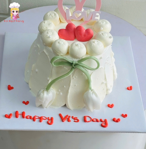 Bánh kem sinh nhật dễ thương tặng vợ yêu