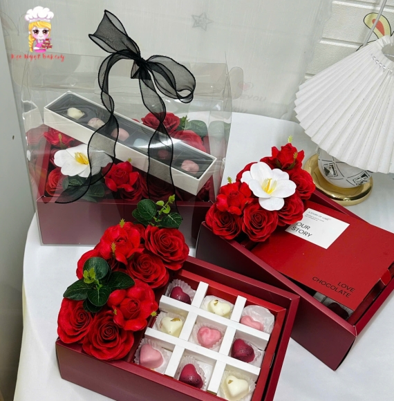 Combo hoa sáp và socola tặng valentine 