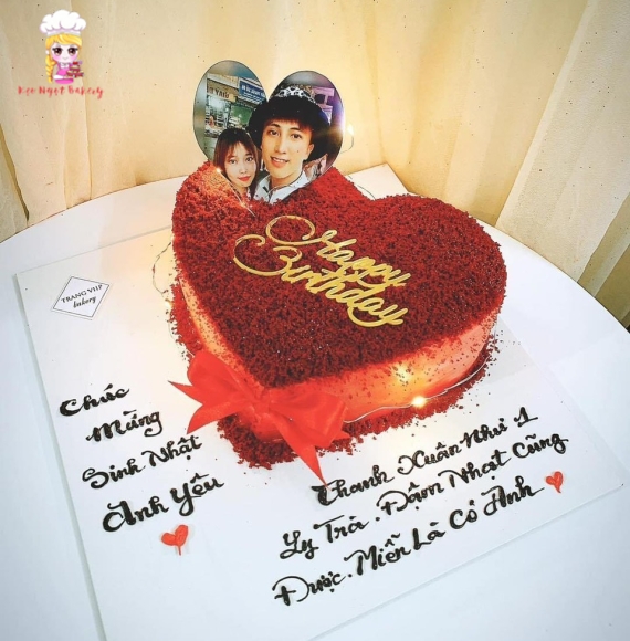 Bánh kem trái tim in ảnh