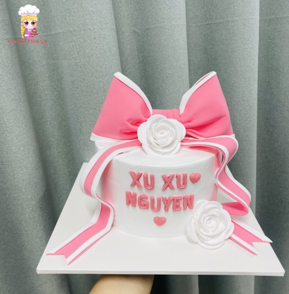 Bánh nơ Hồng tặng bạn gái