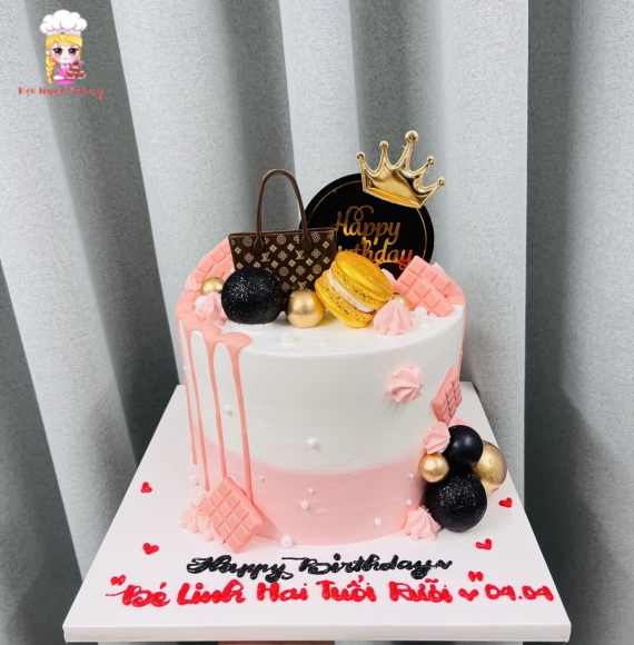 Bánh kem rút 5tr tờ 200k cho nữ