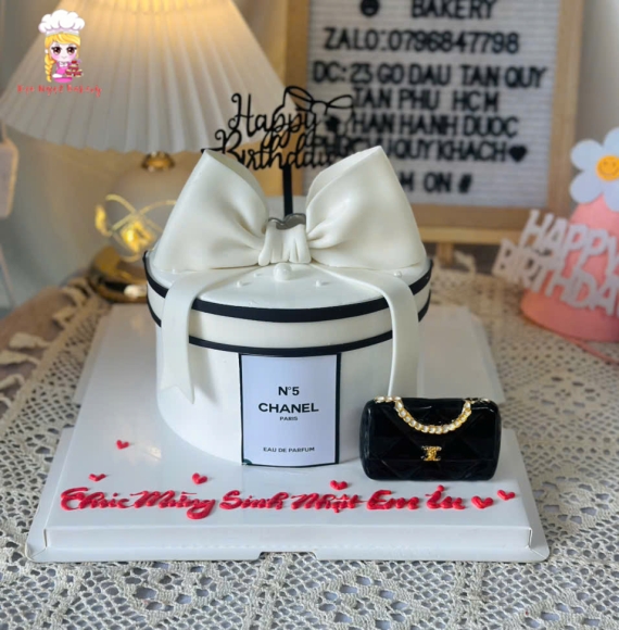 Bánh kem rút tiền tặng cho em yêu