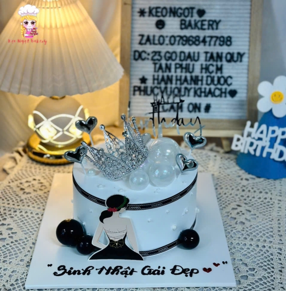 Bánh kem tặng chị gái