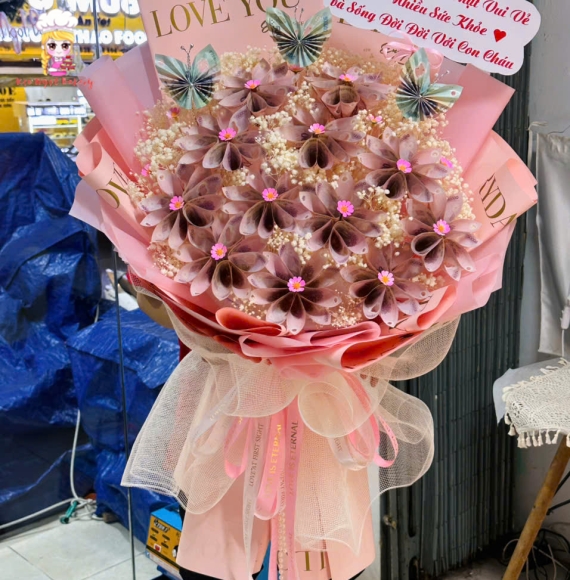 Bó hoa tiền tờ 50k