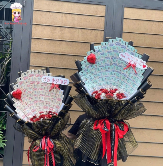 Combo hoa tiền khổng lồ