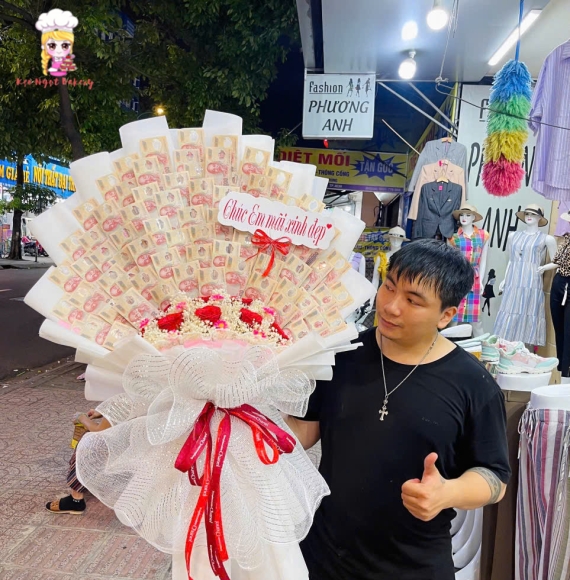 Bó hoa tiền ở quận 6