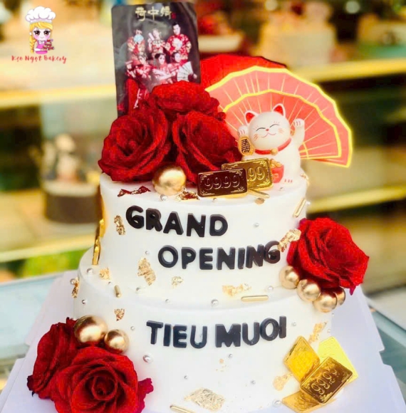 Bánh kem hủ tiền vàng 2 tầng