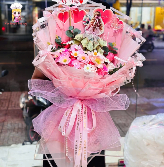 Hoa tiền kết hợp hoa sáp 