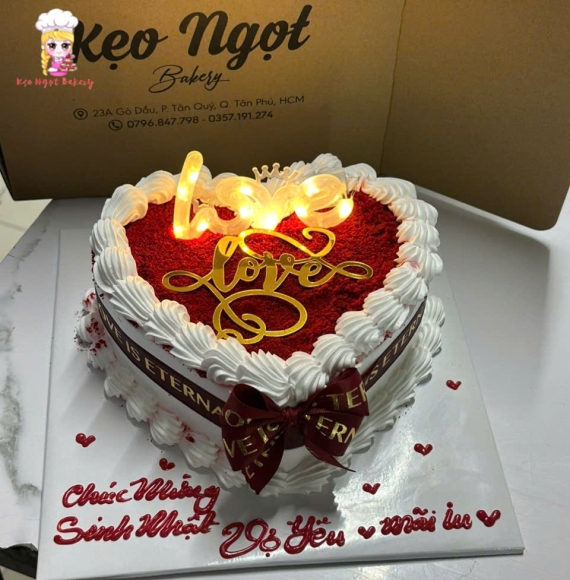 Bánh kem trái tim tặng vợ yêu