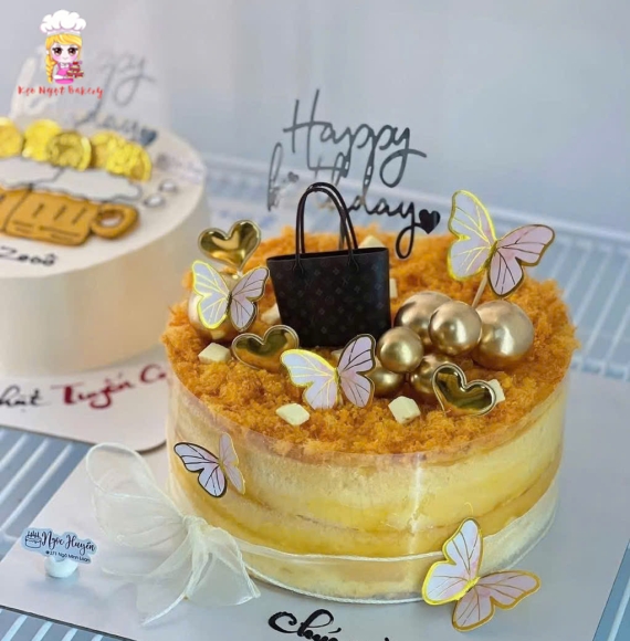 Bánh bông lan trứng muối sang trọng