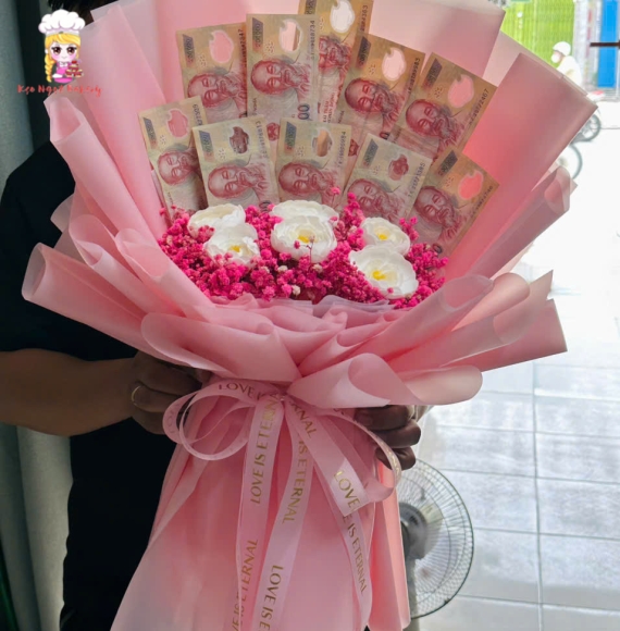 Bó hoa tiền 200k kèm hoa sáp