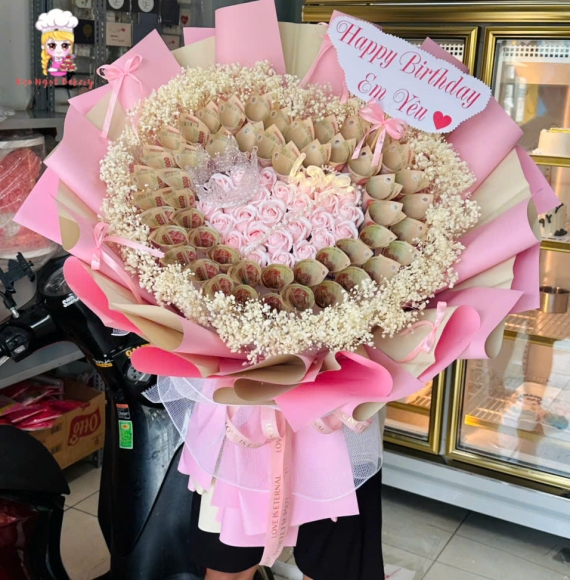 Bó hoa tiền tờ 200k khổng lồ