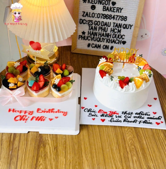 Sét bánh và bánh kem combo tặng người thân