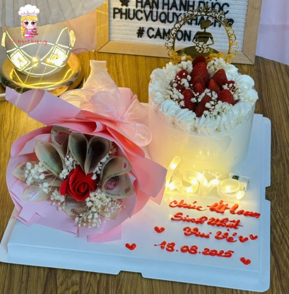 Combo bánh kem và hoa tiền tặng em