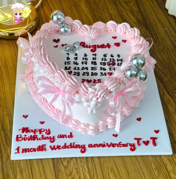 Bánh kem chúc mừng kỷ niệm 1 năm