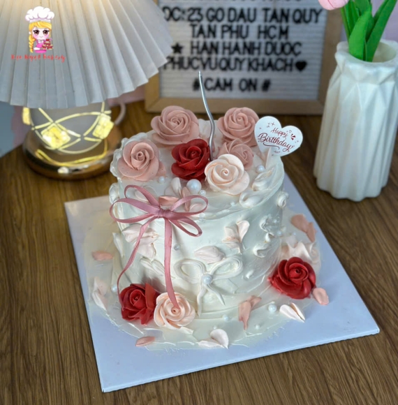 Bánh kem bắt bông hồng tặng vợ 20/10