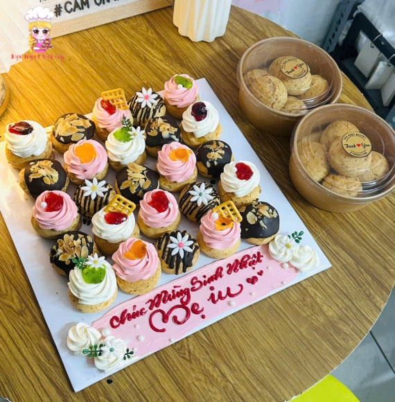 Su kem sinh nhật tặng ba mẹ yêu