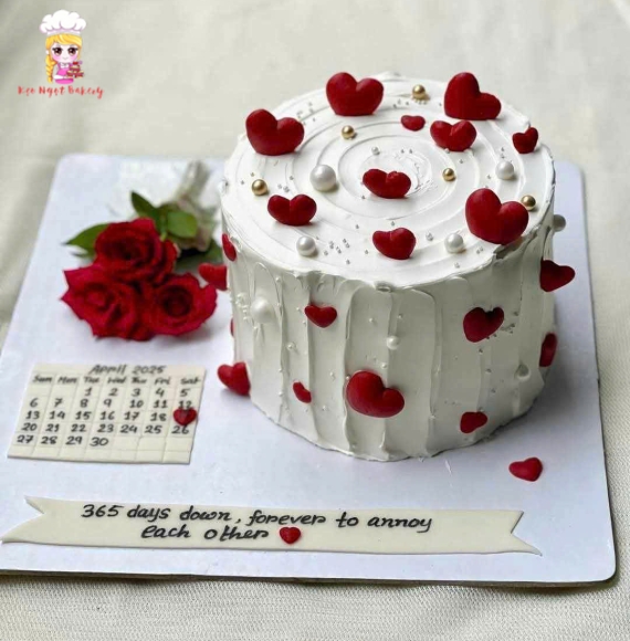 Bánh Kem kỉ niệm tình yêu tone trắng đỏ