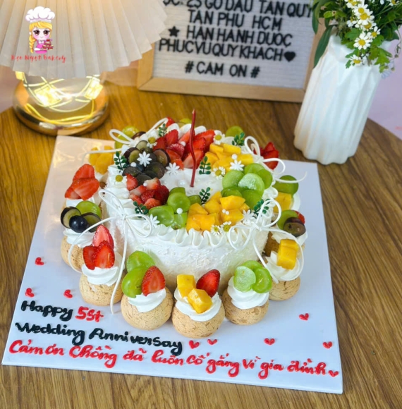 Combo hoa sáp, bánh kem bắp kết hợp su kem